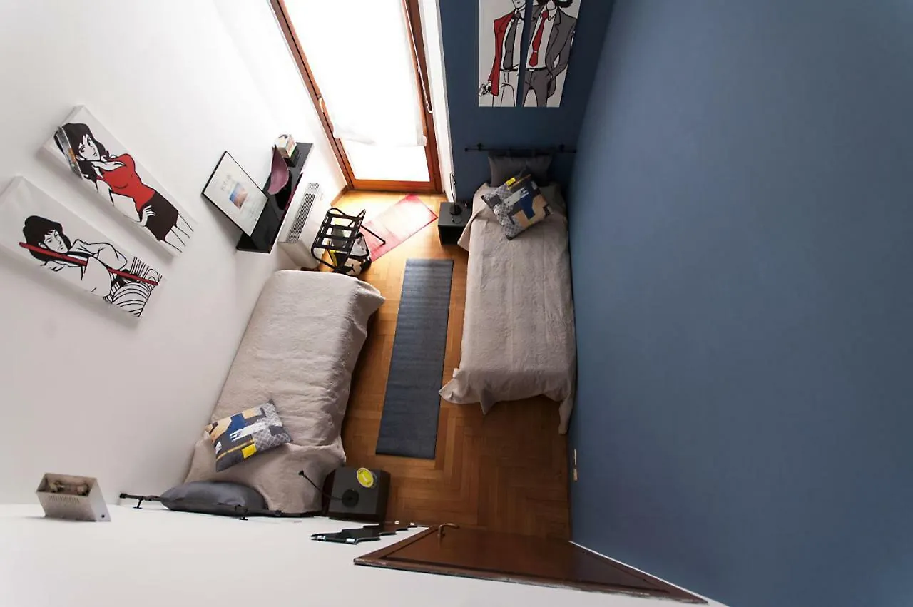 Fancy Blue Duomo Duplex Apartement Milan 0*,